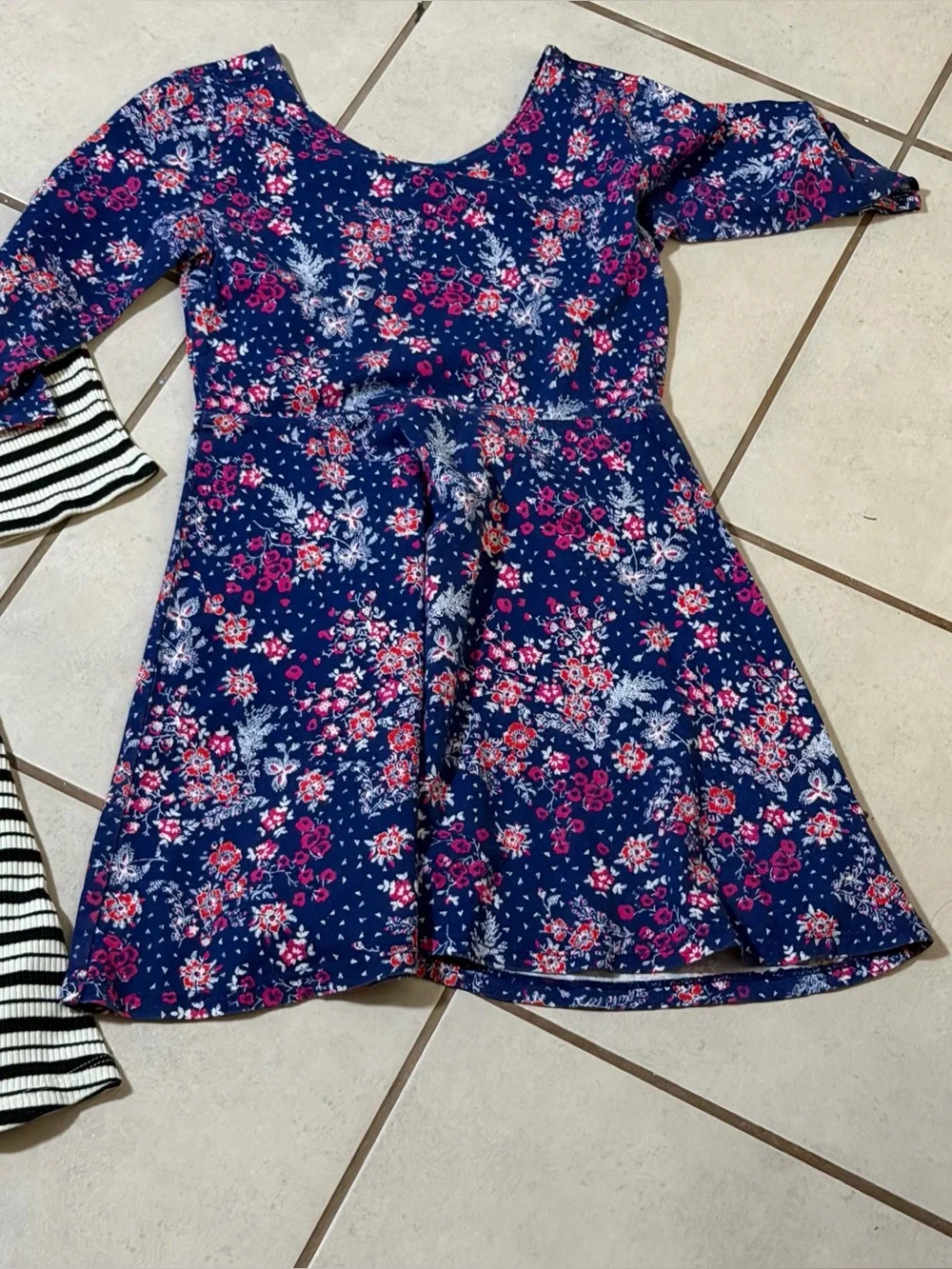 Old Navy Kids Girls' Blue/Black Floral Striped Long-Sleeve Dress Casual Size‎ S